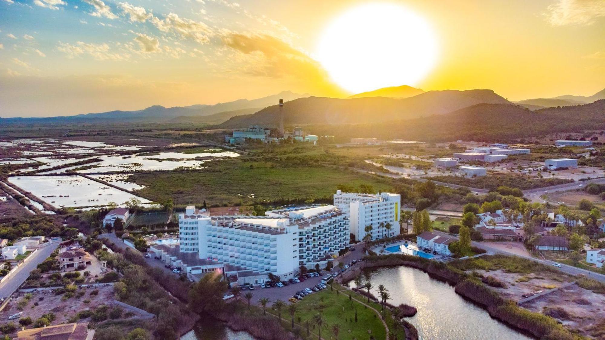 Eix Lagotel Aparthotel 4*